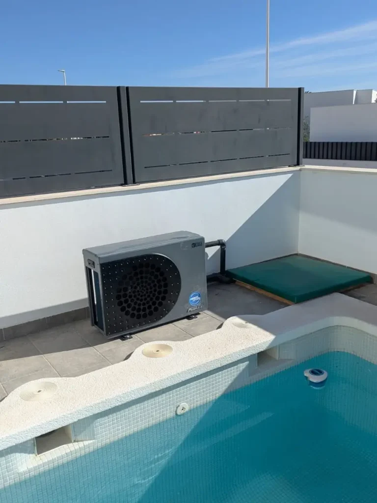 A Pool Heat Pump in Spain - Installed by Go Solar. Did you know pools can also be cooled.
