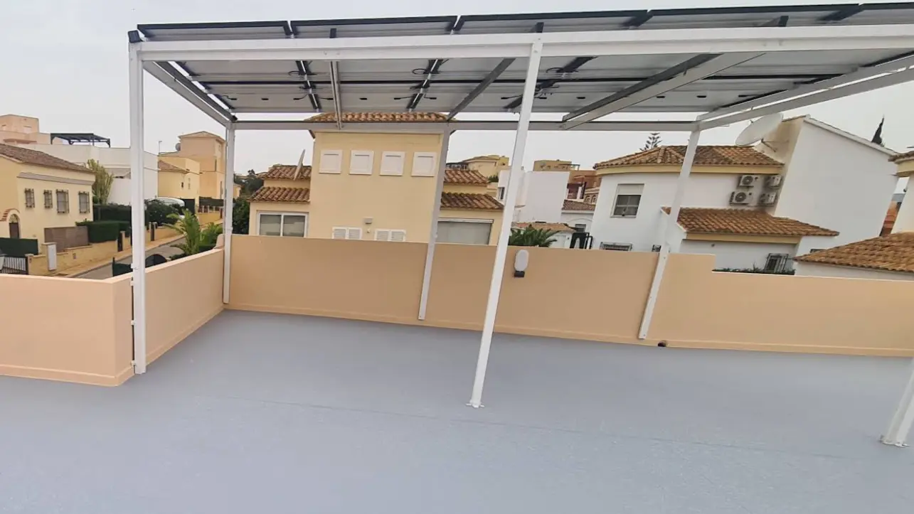 Solar Pergola - White - Underside